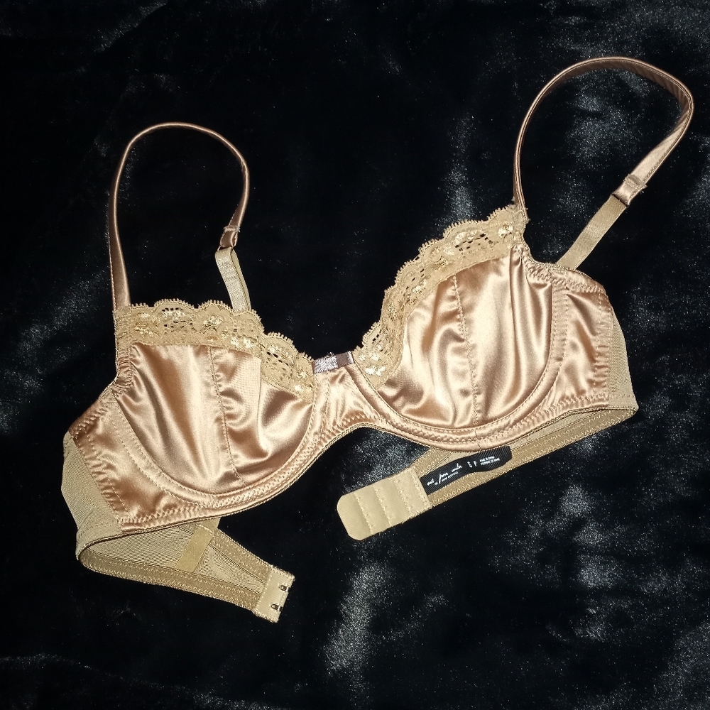 UO Out From Under Bra